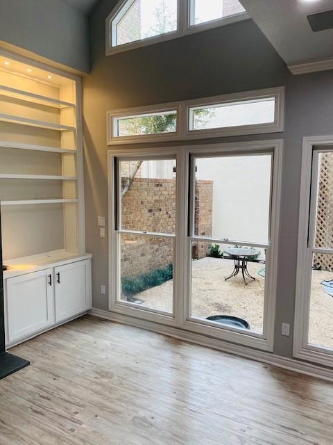 Compound Condo - Residential Lease