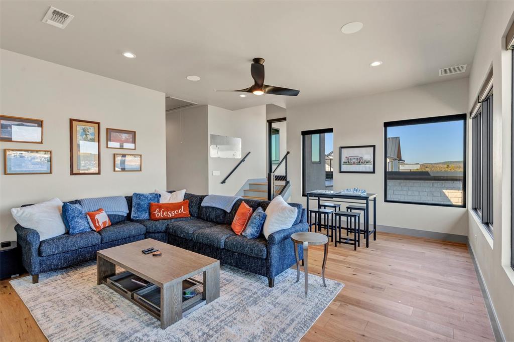 Gaines Bend - Residential