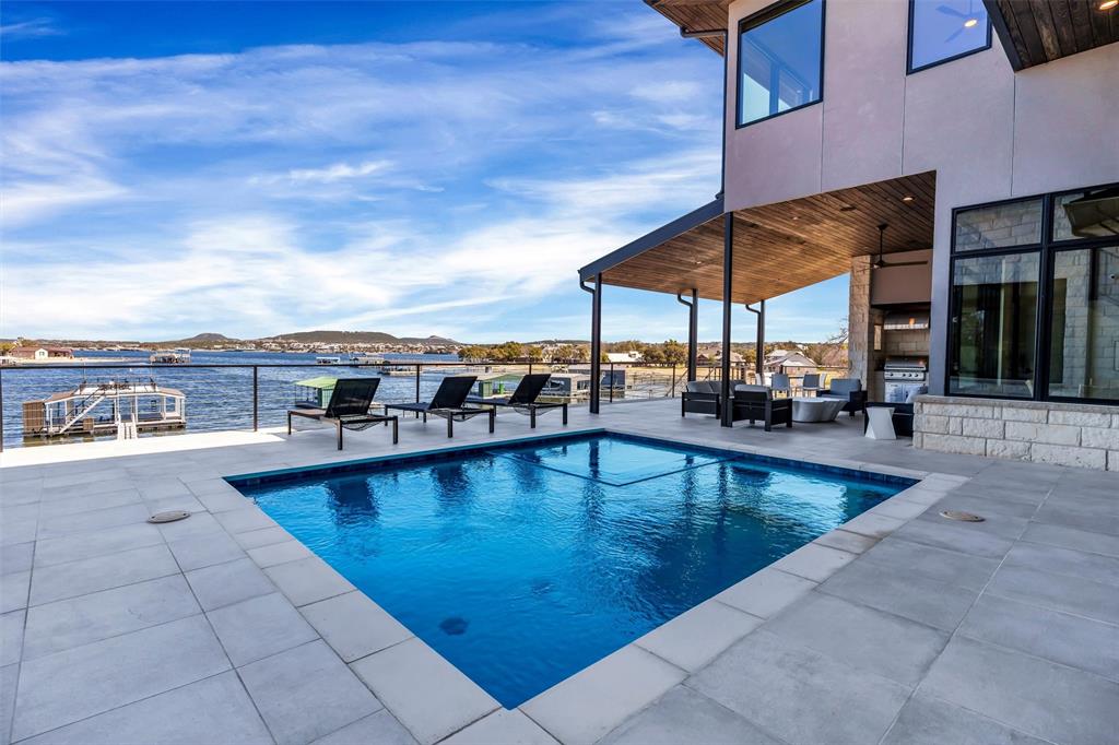 Gaines Bend - Residential