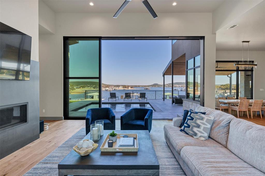 Gaines Bend - Residential