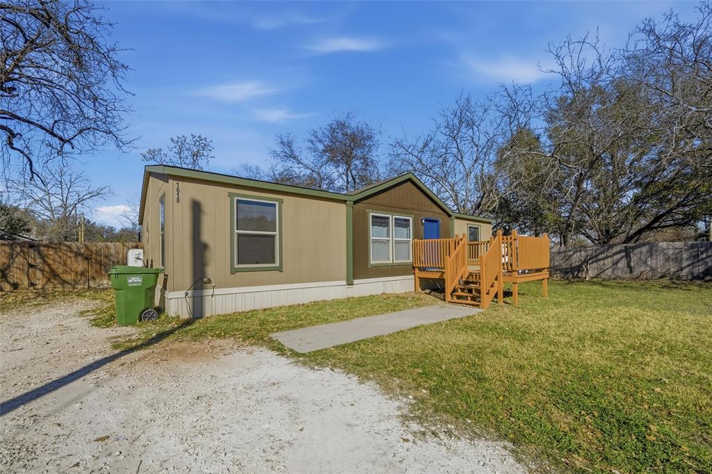 1618 Lands End Street