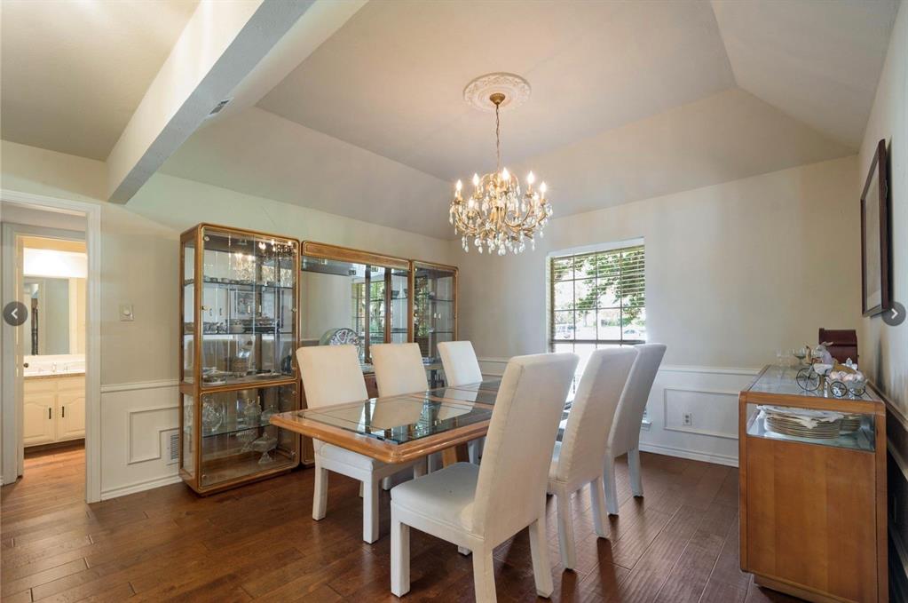 2800 La Quinta Drive