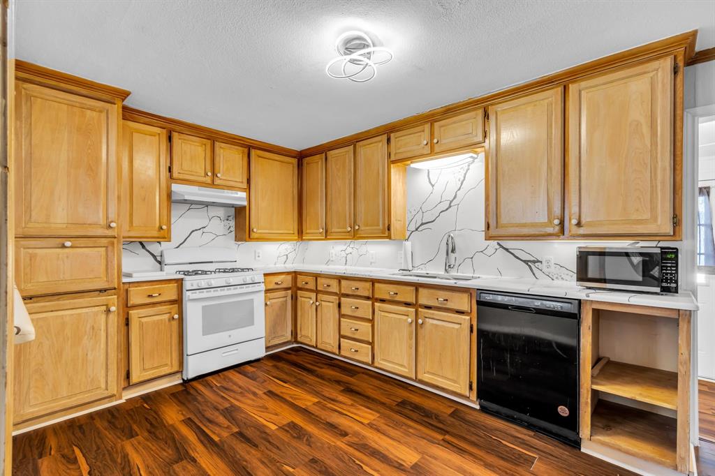 Brown & Burns - Residential