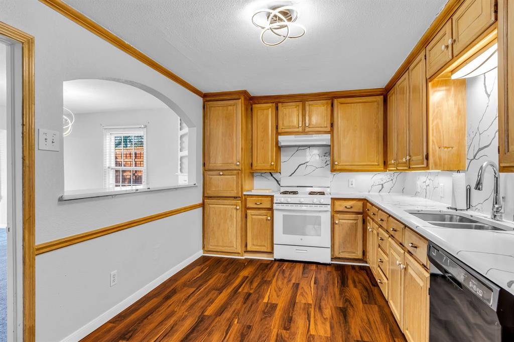 Brown & Burns - Residential