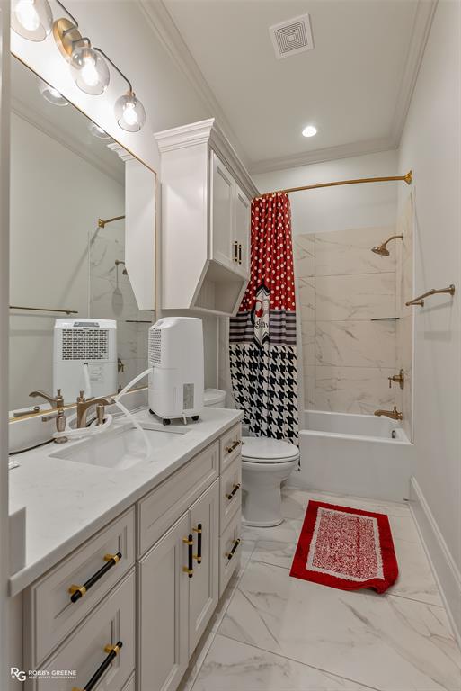 ESPLANADE - Residential