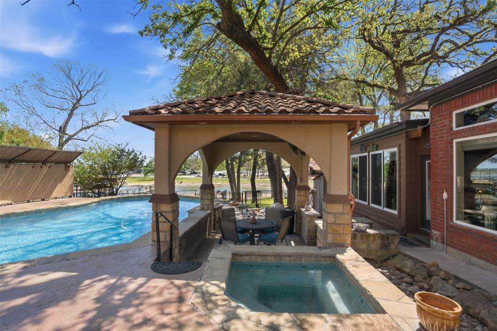 106 Marina View Court