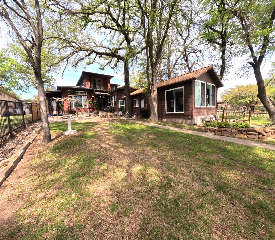 Lake Weatherford - Residential