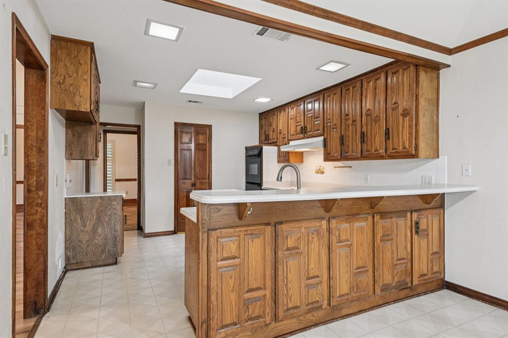 2111 Wimbledon Drive