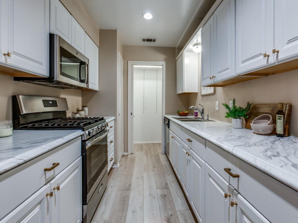 Crest Meadow Estates - Residential