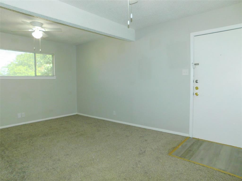 401 Betchan Street 1B