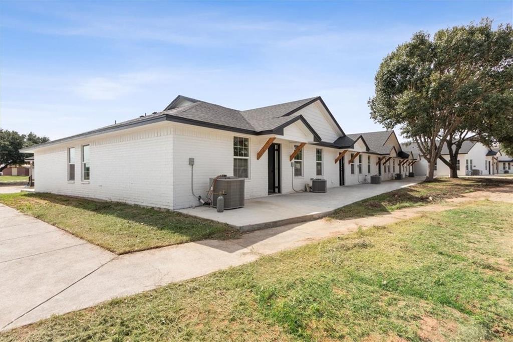 Royalton - Residential Lease