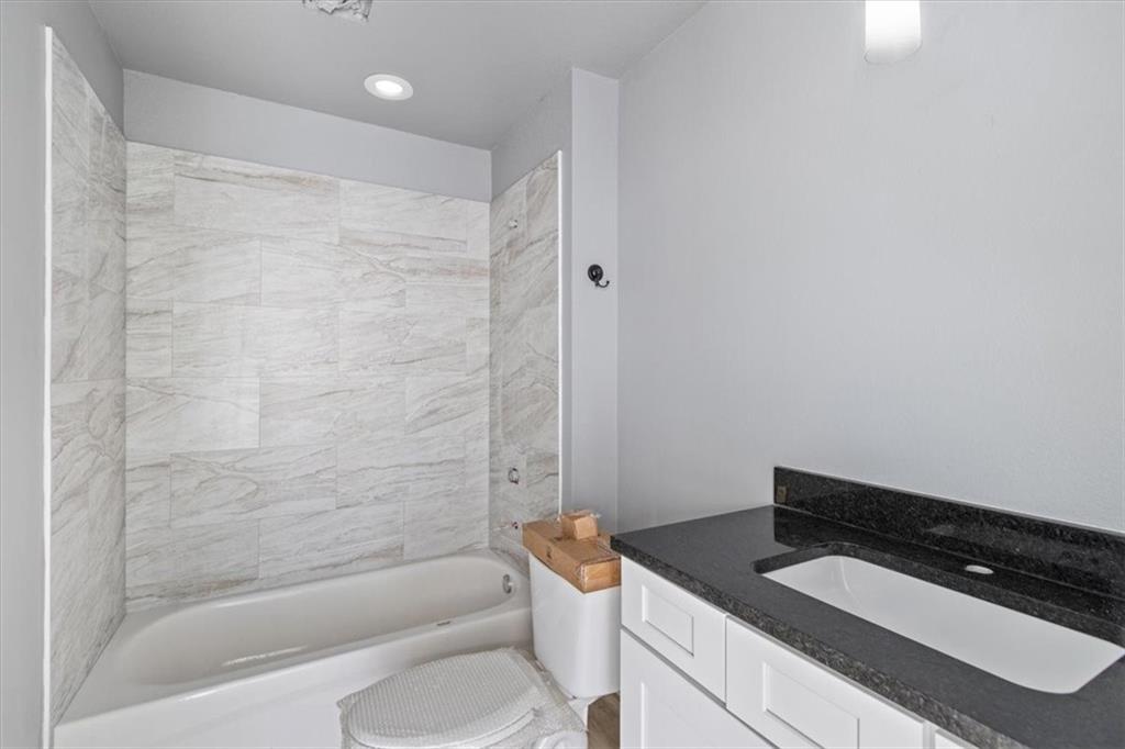 Royalton - Residential Lease