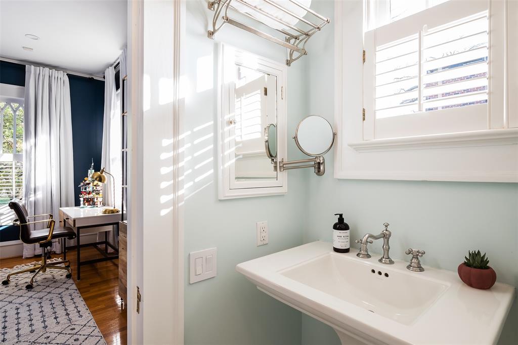 Munger Place - Residential