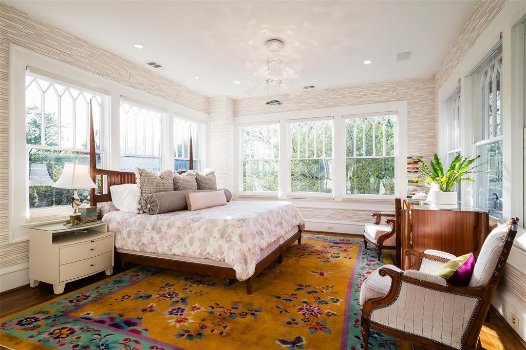 Munger Place - Residential