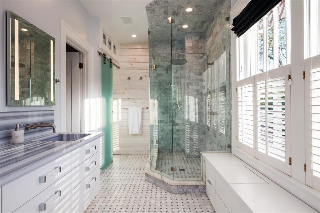 Munger Place - Residential