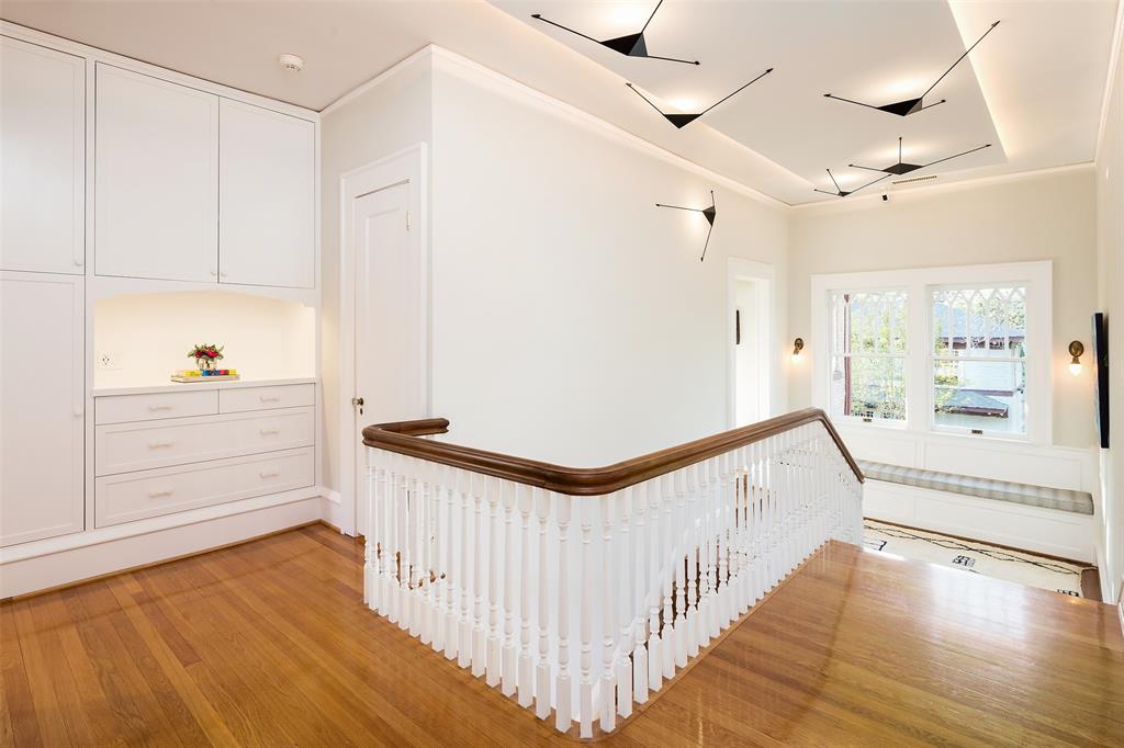 Munger Place - Residential