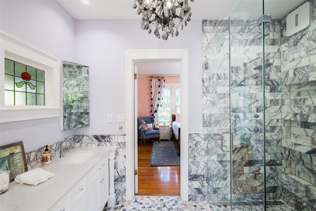 Munger Place - Residential