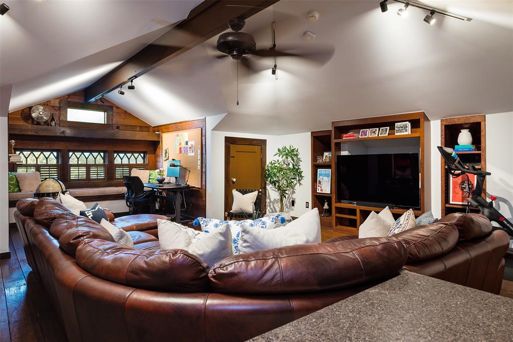 Munger Place - Residential