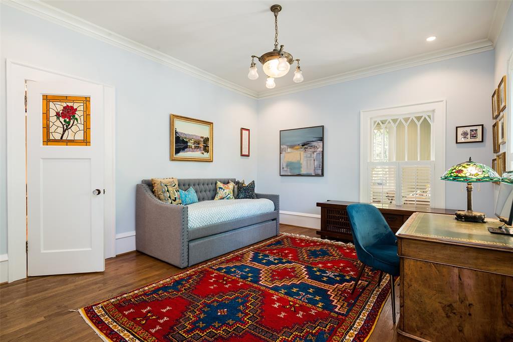 Munger Place - Residential