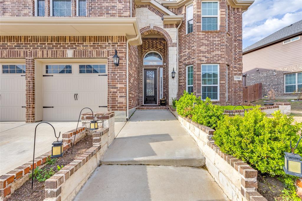 1324 Needle Cactus Drive