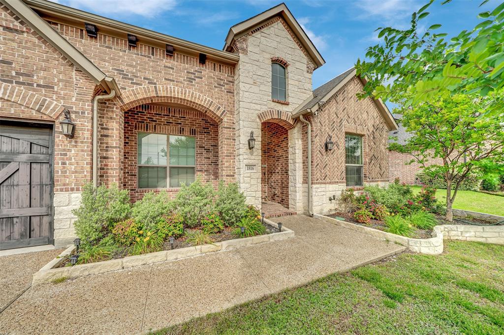 1816 Doves Landing Lane
