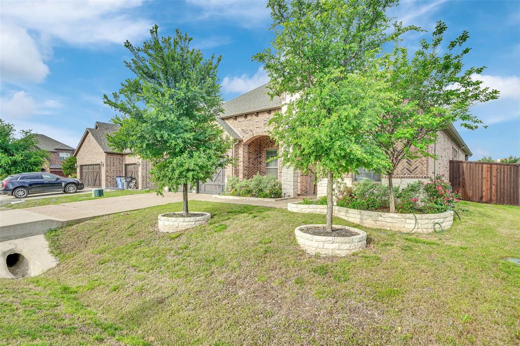 1816 Doves Landing Lane
