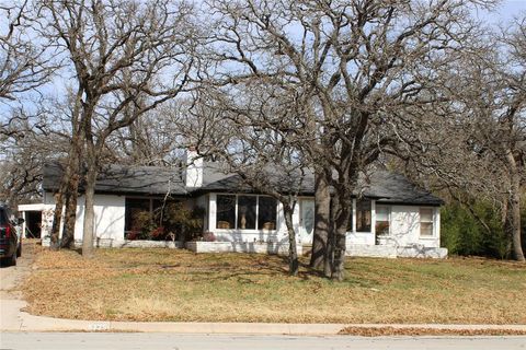 5725 Jacqueline Road Fort Worth TX 76112