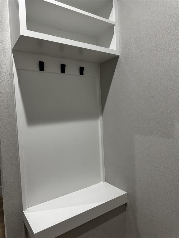 SOUTHGATE MANOR - Residential