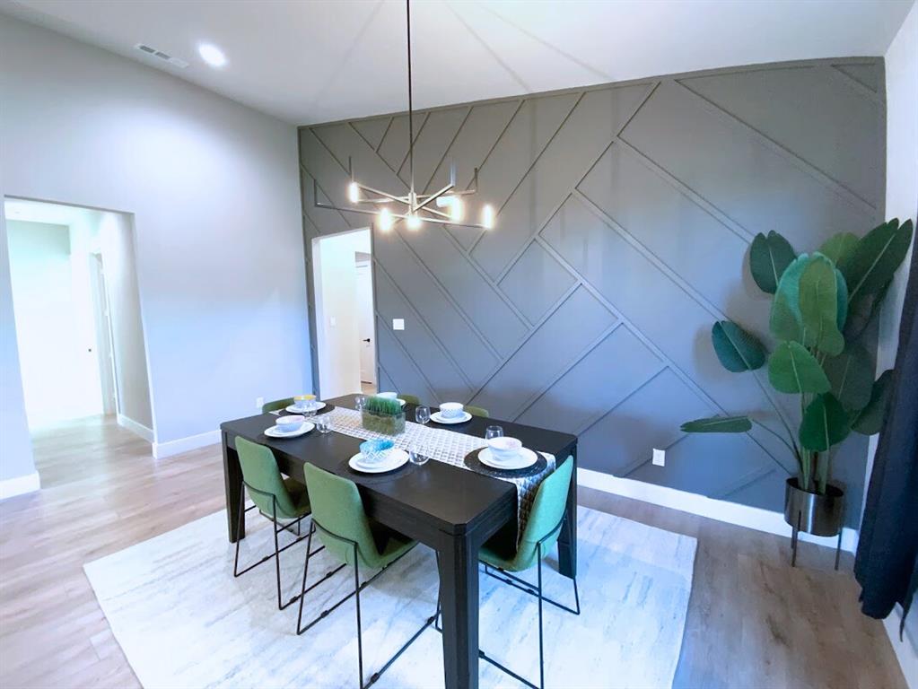 SOUTHGATE MANOR - Residential