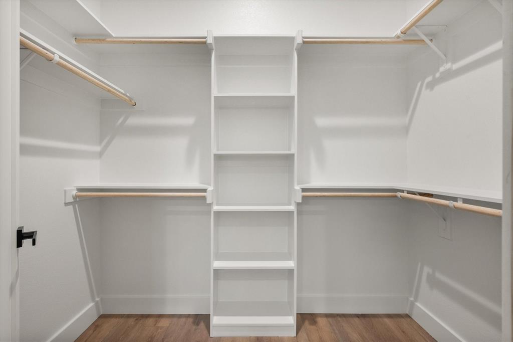 SOUTHGATE MANOR - Residential