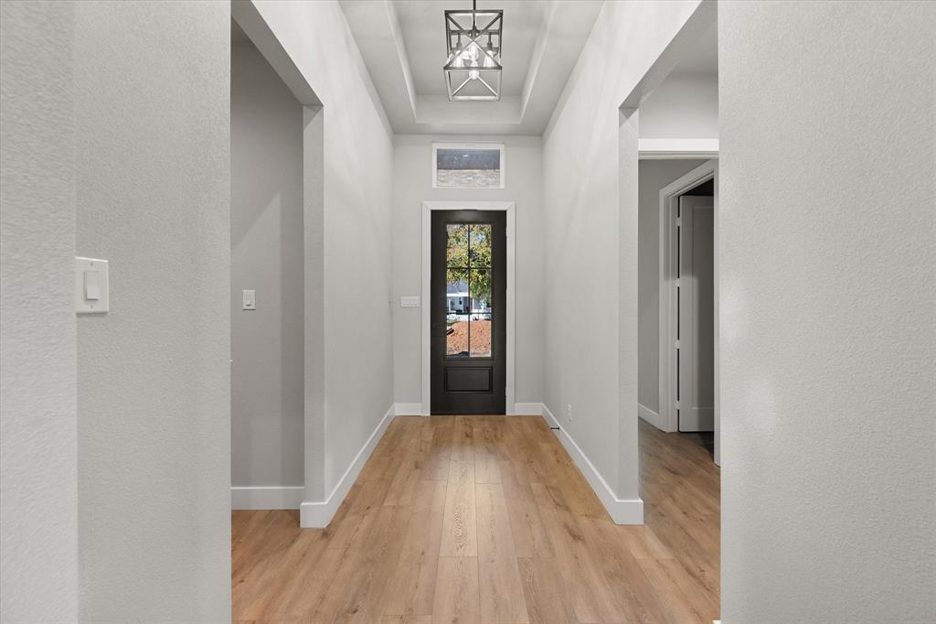 SOUTHGATE MANOR - Residential