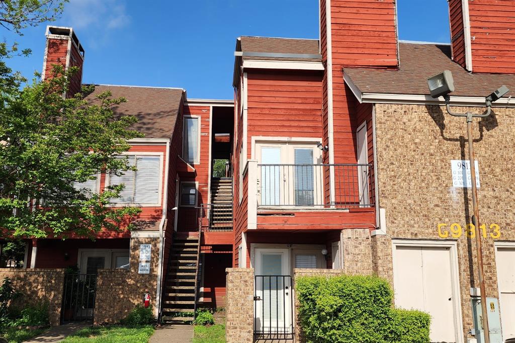 9823 Walnut Street 201