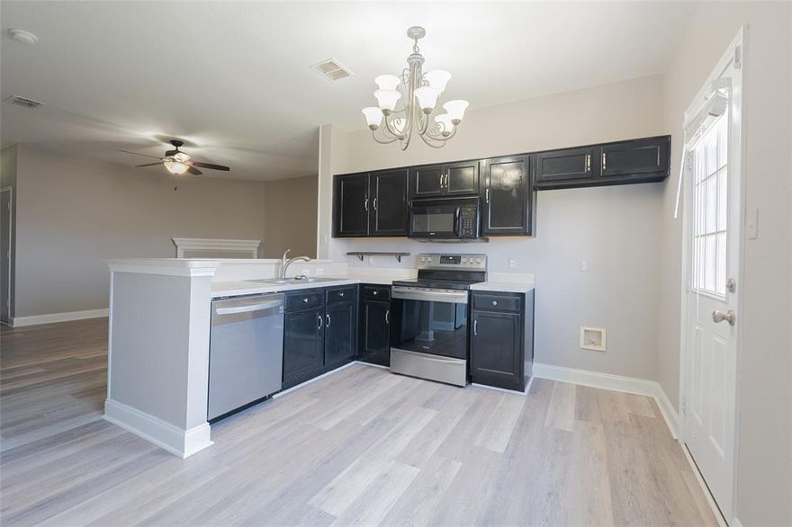 Welcome to 6317 Bay Lake, a charming 3-bedroom, 2-bathroom home located in one of the most sought-after areas! This property offers comfort, convenience, and plenty of space to enjoy. Featuring a bright and open living area and a well-equipped kitchen, it’s the perfect place to call home.

You’ll love the spacious backyard, ideal for relaxing evenings or weekend gatherings. Conveniently located near shopping, dining, schools, and major highways, this home combines a quiet neighborhood feel with easy access to everything you need.