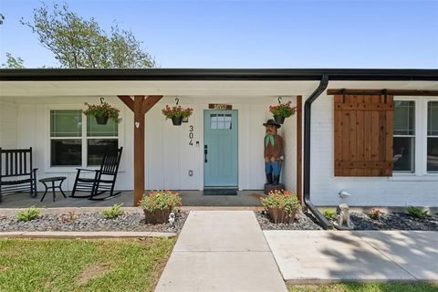 A home in Godley