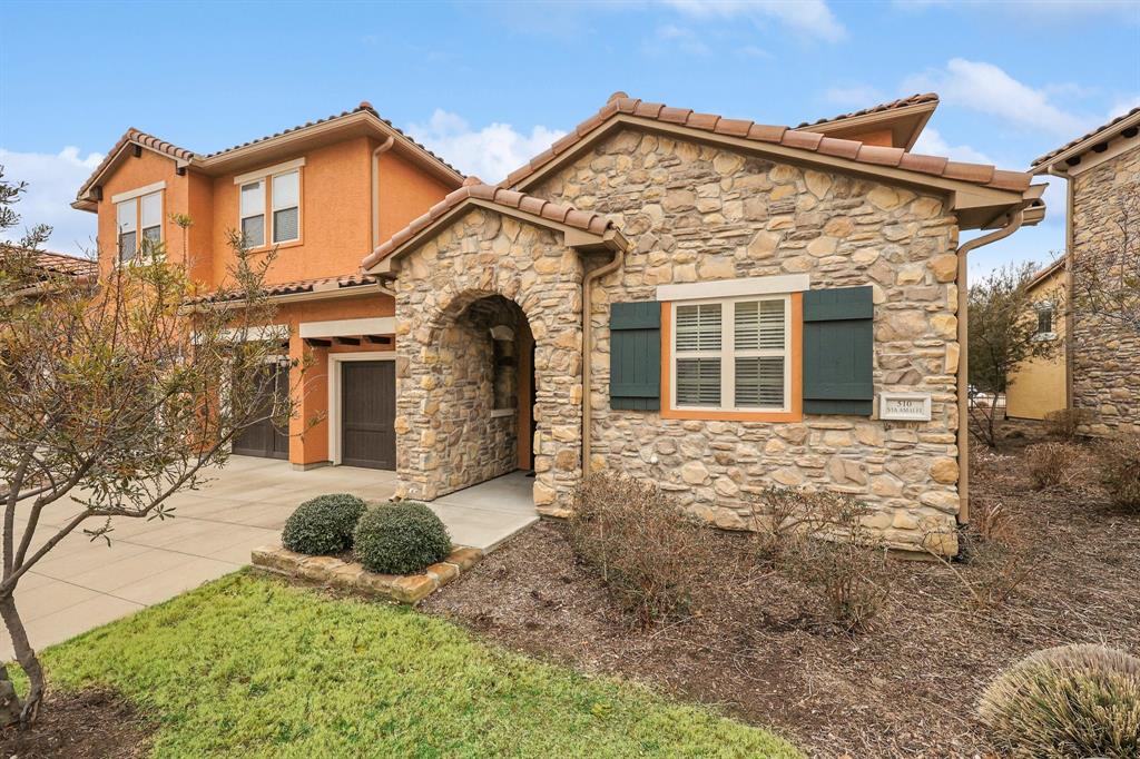 Positano - Residential Lease