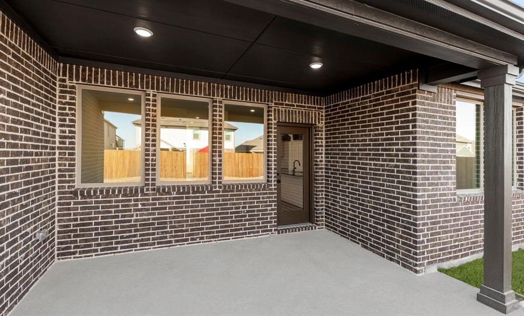 2411 Daisy Lane