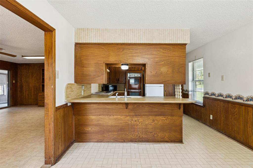 Wylwood Estates Second Instl - Residential