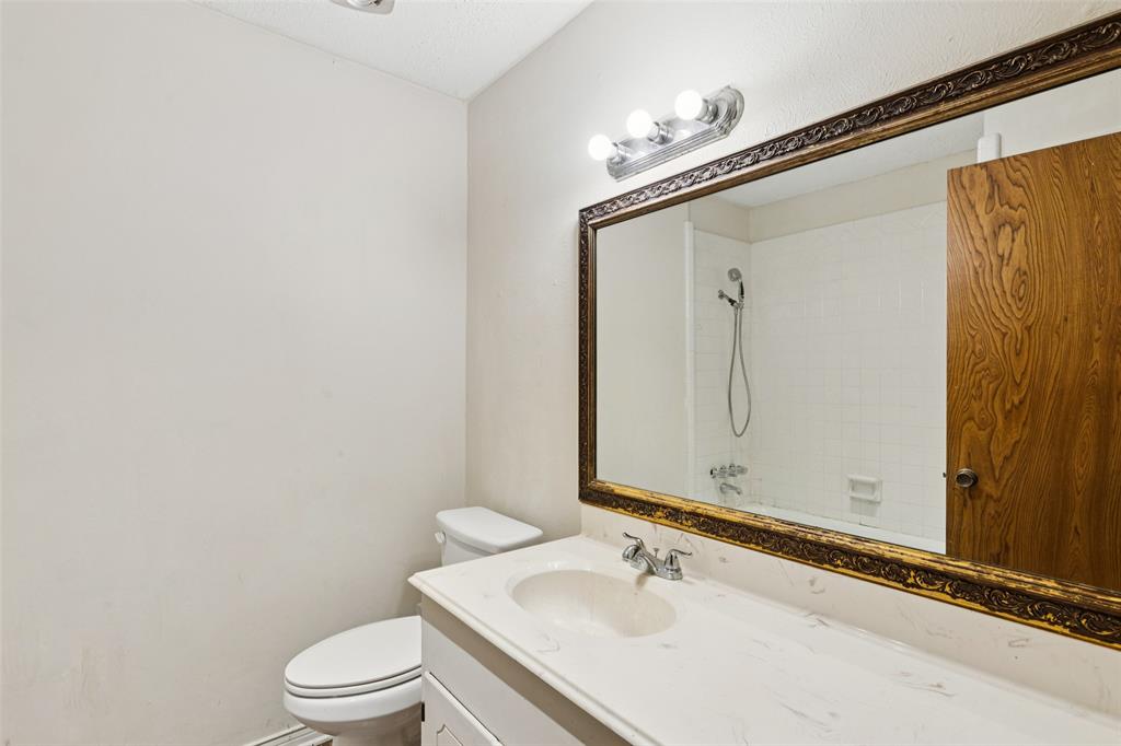 Wylwood Estates Second Instl - Residential