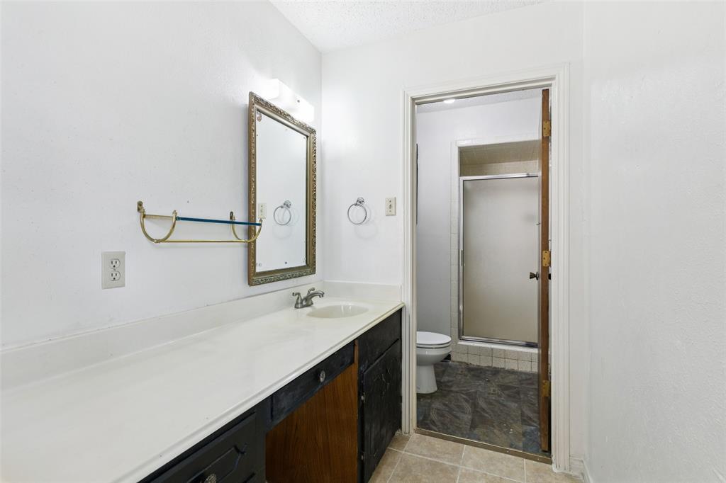 Wylwood Estates Second Instl - Residential