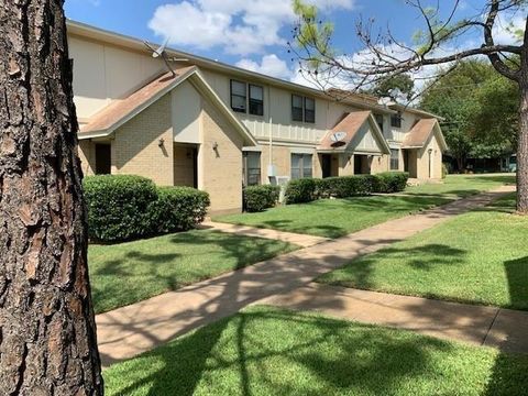 1905 W Morton Street 17 Denison TX 75020