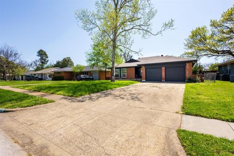 719 Dumont Drive Richardson TX 75080