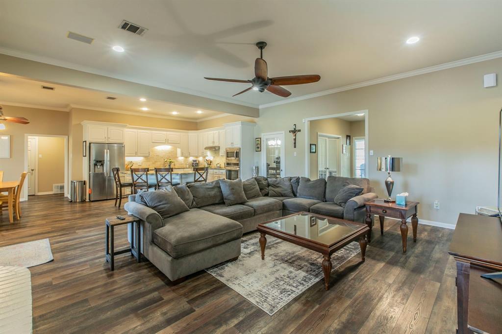 9413 Mesquite Bend Road
