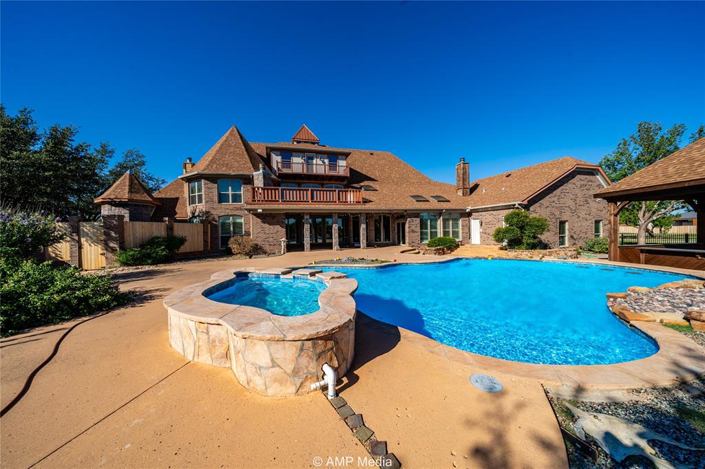 166 Castle Rock Cove