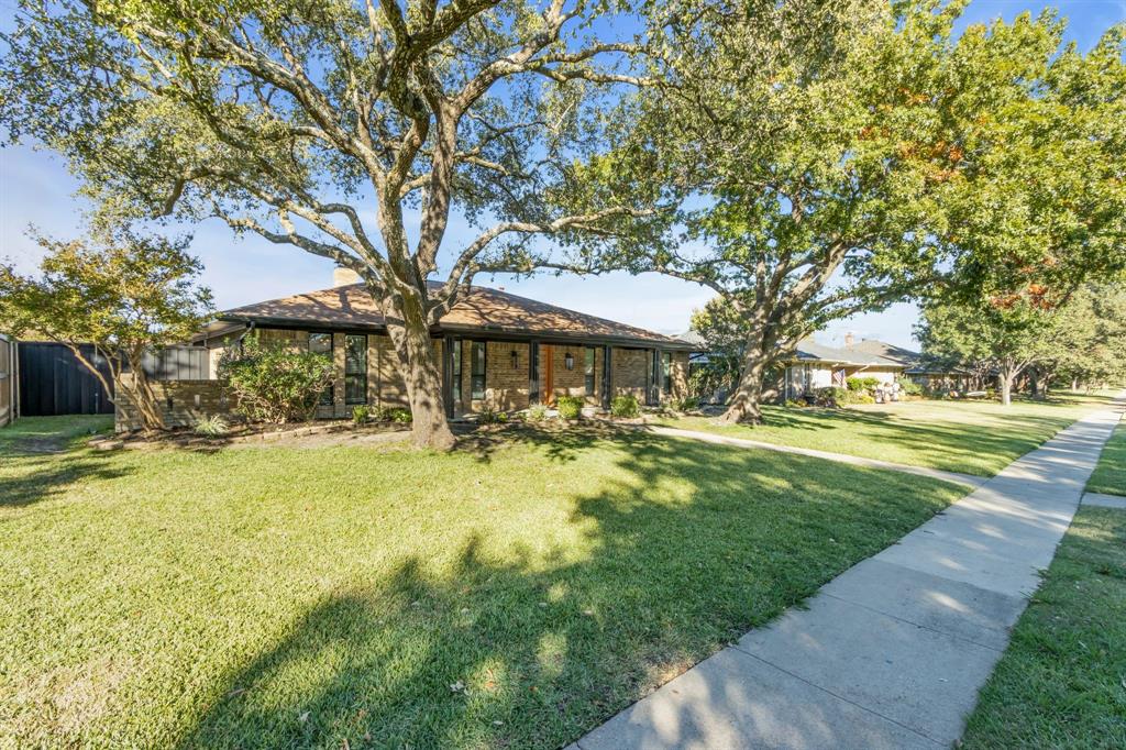 2517 Delmar Drive