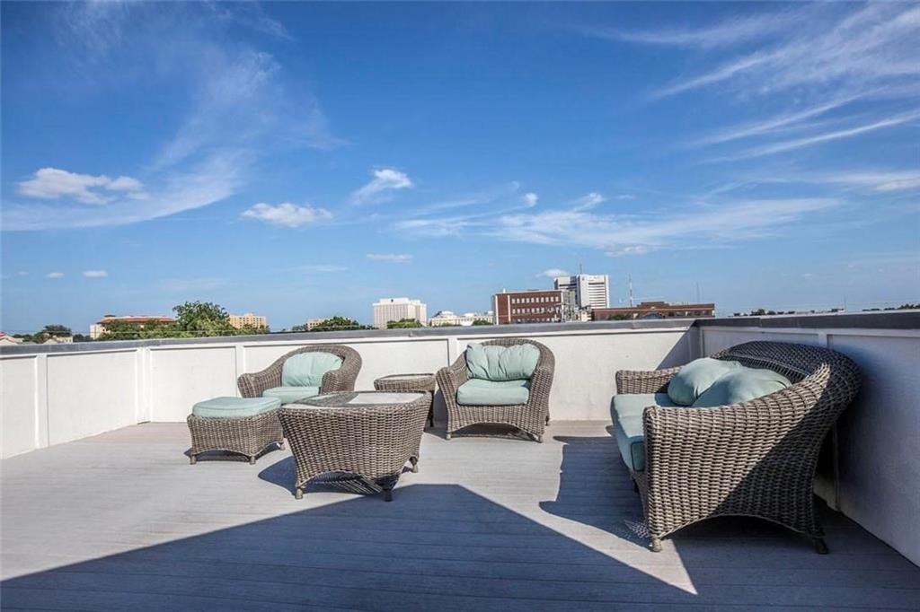 Bryan Square Twnhms - Residential Lease