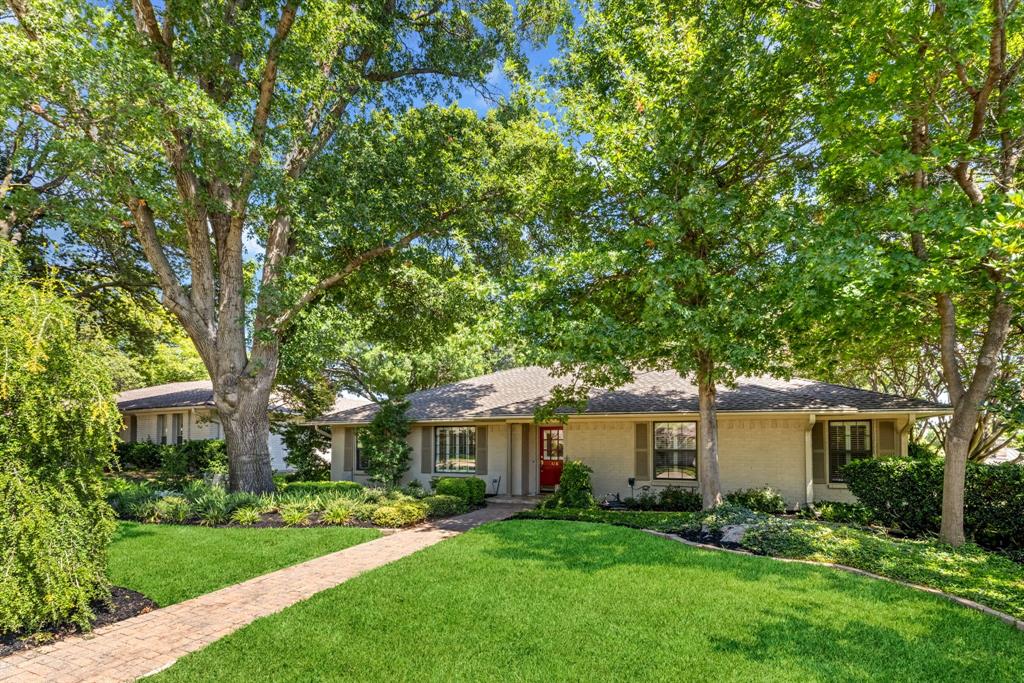 328 Ridgebriar Drive