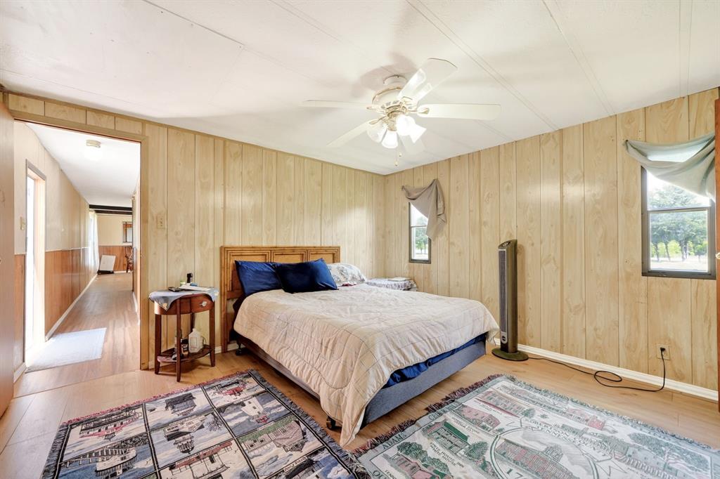 K & M Acres - Residential