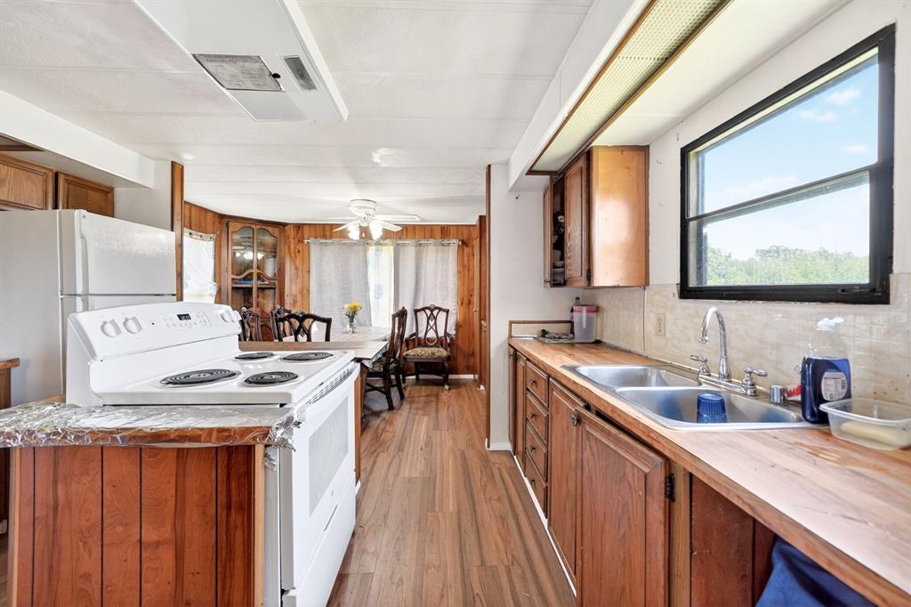 K & M Acres - Residential