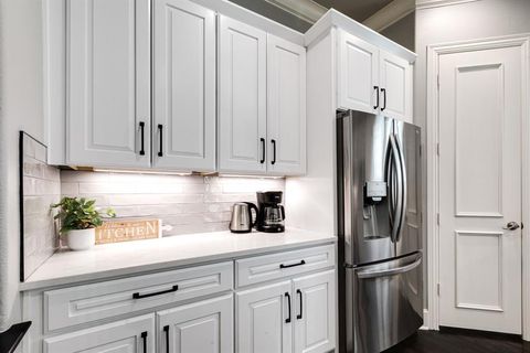 Tiny photo for 4013 Wycliff Avenue, Dallas, TX 75219 (MLS # 20847717)