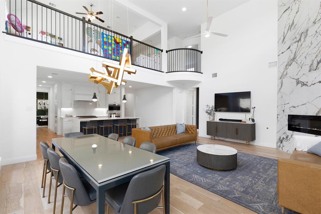 10720 Canoe Drive